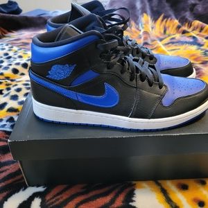 Mens Jordan 1's